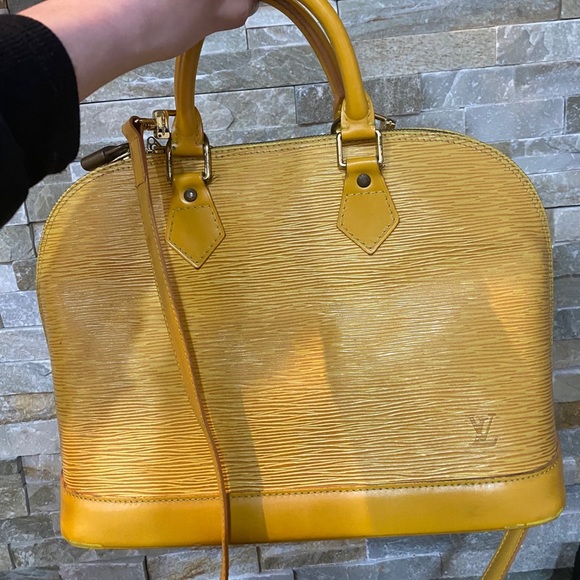 Alma BB Epi Leather - Handbags | LOUIS VUITTON Louis Vuitton Epi Alma bag